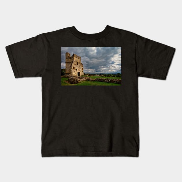 Donnington Castle Near Newbury Kids T-Shirt by IanWL